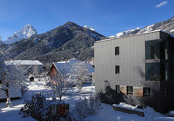 Blick von der Talabfahrt auf Hotel-Garni-Wallner