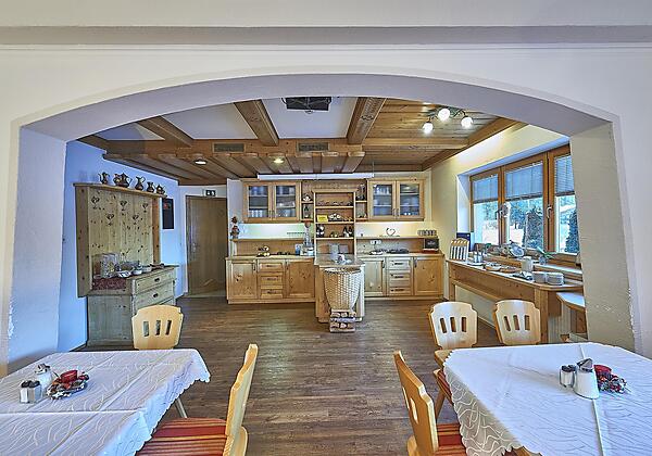 Schweizerhaus_122018_002_LoRes