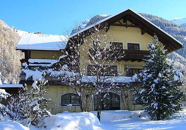 Hotel Post im Winter