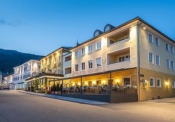 Aussenansicht Sommer