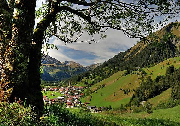 Blick Oberwinkel Lachen-Holzgau