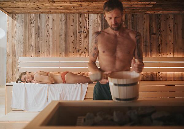 HTH_models_BH_WEB_74