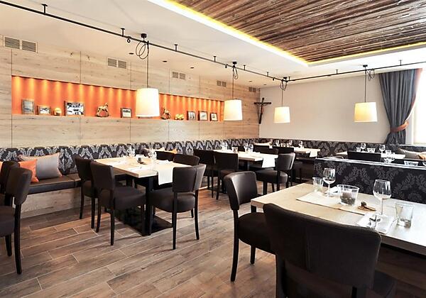 Hotel zur Schönen Aussicht St Johann in Tirol