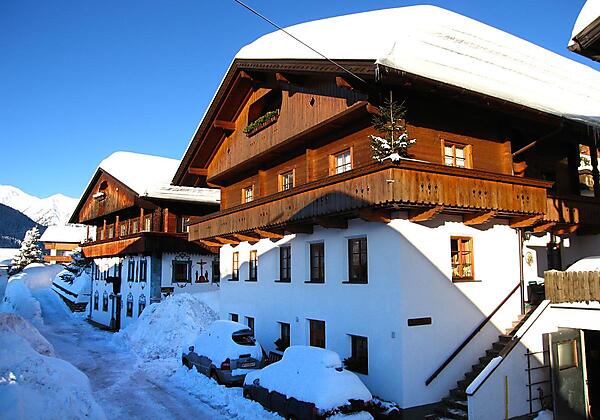 9072 Winter1 1200x900