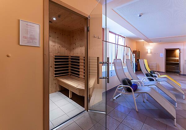 infrarotkabine-auen-saunabereich-jufa-hotel-hochri