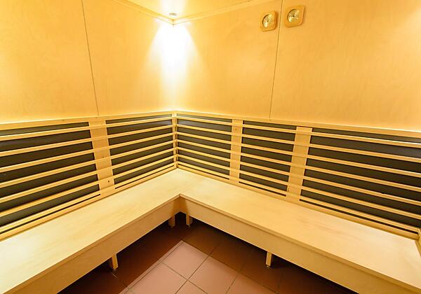 infrarotkabine-wellness-jufa-hotel-lungau-1440x954