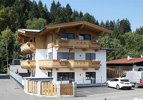 Haus Außenansicht 2