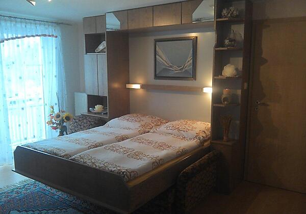 Doppelzimmer ca. 20 m² mit Balkon