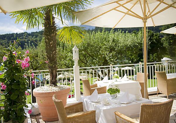 KOLLERs Hotel Frühstück Terrasse