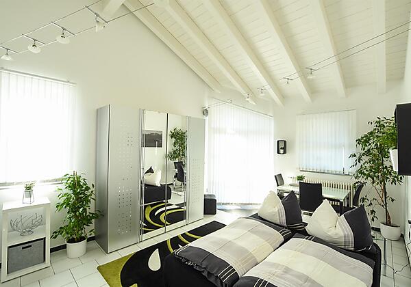 Wohn-u. Schlafraum - Zimmer mit Aussicht -