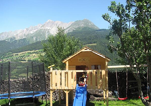 Auf unserem Spielplatz