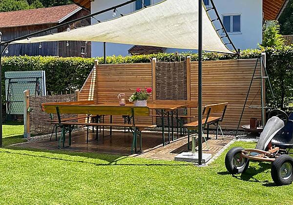 Grillplatz_im_Garten