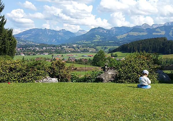 Ausblick vom Garten nach Sonthofen
