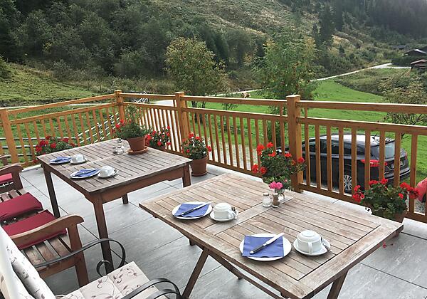 unsere große Terrasse