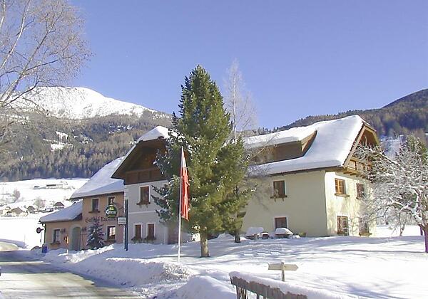 Der Lacknerhof im Winter***