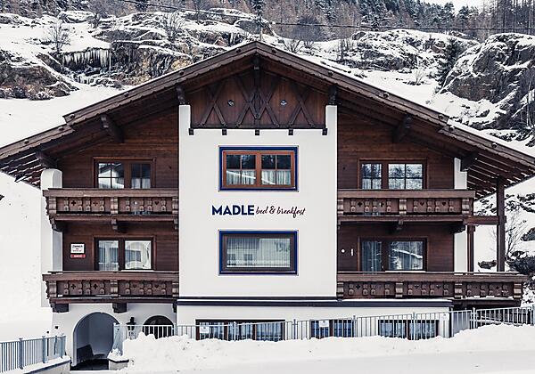 MADLE  b&b
