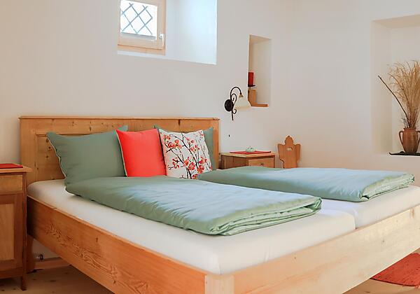 marhof_pustertal_schlafzimmer_3K8A2644