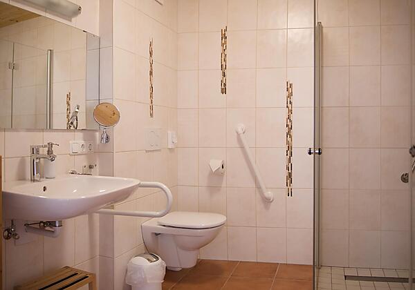 badezimmer_trojwiese_3K8A1601