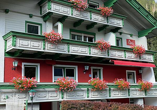 C67EA020-495F-4850-97AC-4E934690DFC1