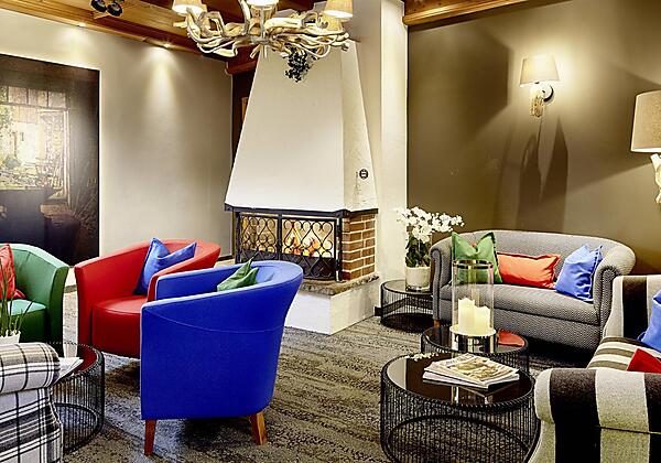 1481893683crop_khk16-0928