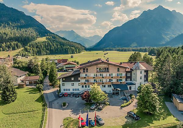 Hotel im Sommer Richtung Westen 2023