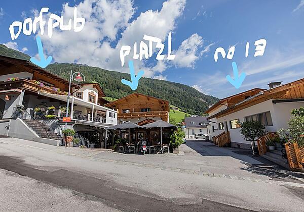 ferienwohnung van buiten klein formaat