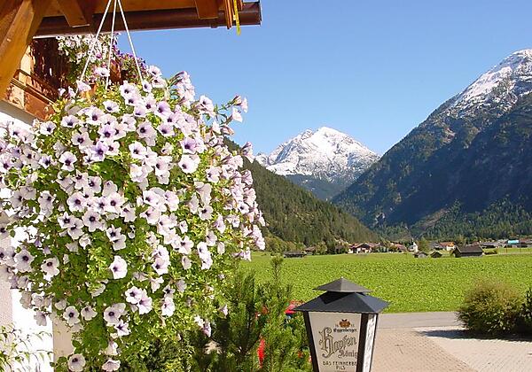 Hotel Winklerhof - Blick nach Schönau