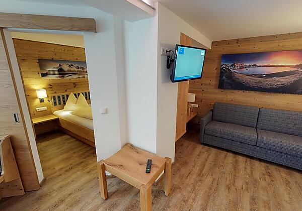 Pension-Bergkristall-App-22-12202019_112743