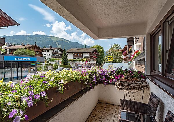 Pension_Rainer_Dorf_37_Ellmau_08_2024_Balkon_1