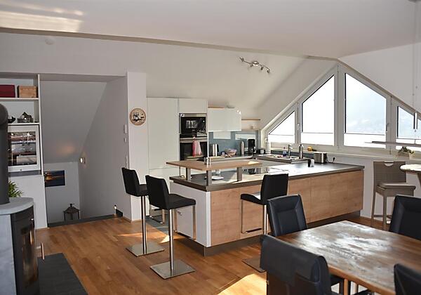 Blick zum Küchenbereich