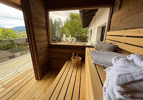 83dc9357-5af5-4c9d-9279-d9238a1c5c2f