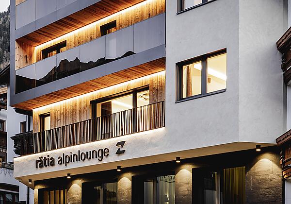 raetia_alpinlounge_aussenansicht_wyhlidal_1646