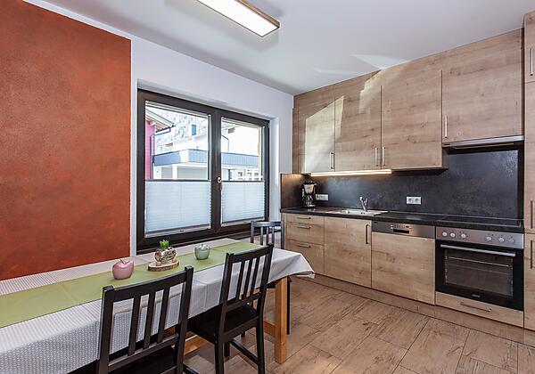 vollausgestattete Wohnküche