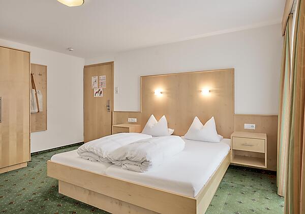 #418_12_Print_Christoph Noesig PHOTOGRAPHY