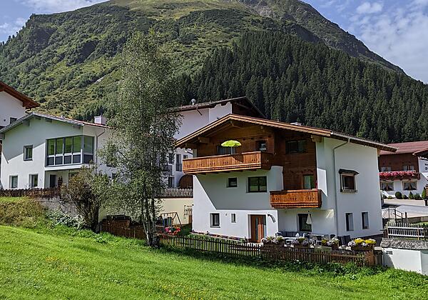 PXL_20230824_093949730