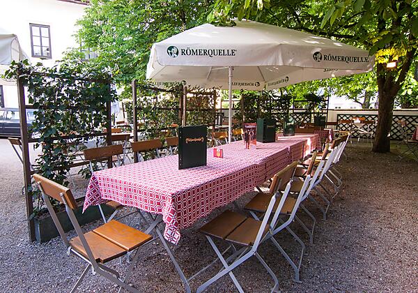 1457888768_Schwechaterhof_Garten