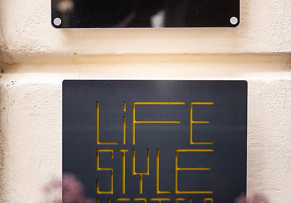 Hotel Goldgasse_Entrance_Copyright Michael Groessi