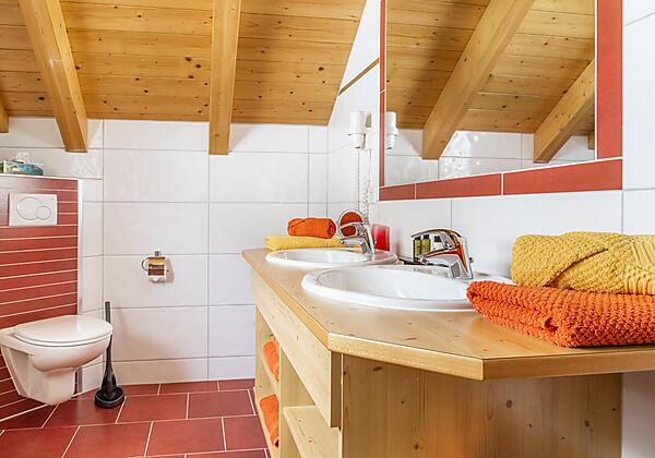 20211209_BiobauernhofTonimoertelInnen_321_klein