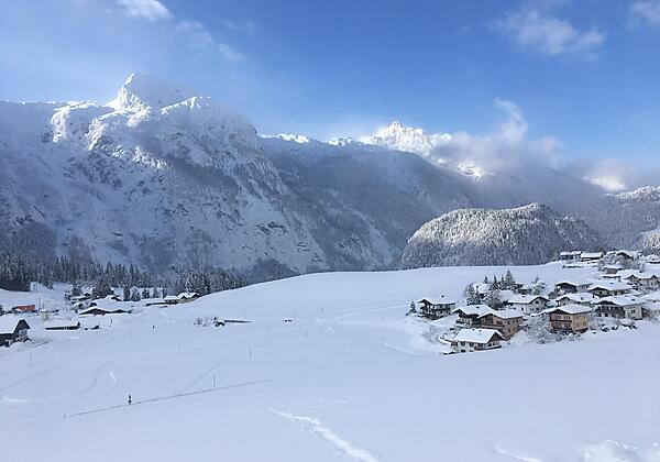 8F14F1CE-E6FB-4CBE-B08B-B725E789C995