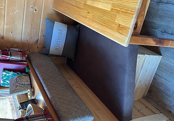 BA1A1EA9-3F3F-423D-8E04-360E291625CB