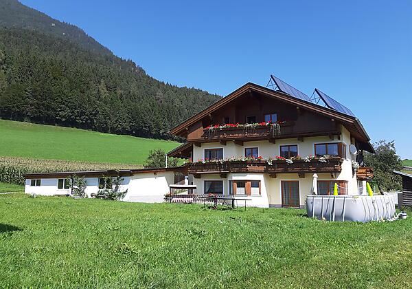 Veitnhof im Sommer
