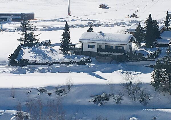 Villa Emilia mit Garten im Winter