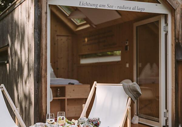 refugium am see_Frühstück auf der Terrasse