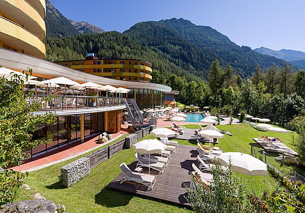 Vivea Hotel Umhausen Liegewiese