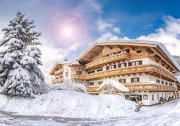 Winter-Hausfoto-Schoerhof