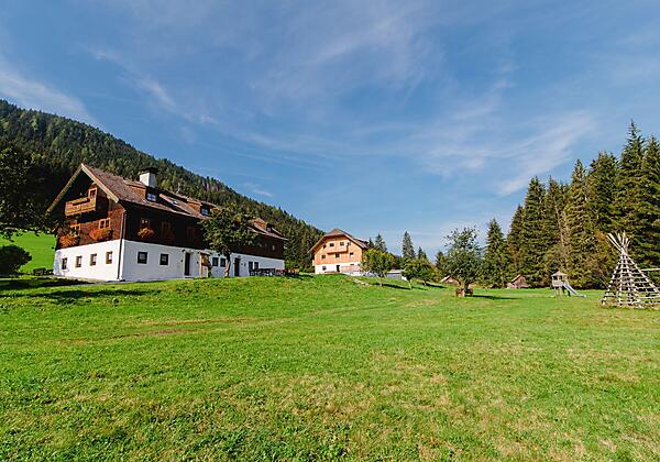 Aussenaufnahmen verkleinert für deskline