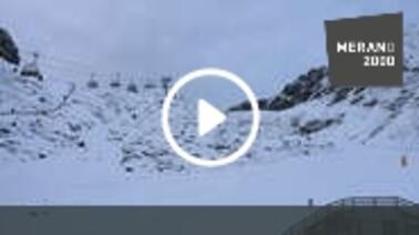 Blick von der Naifjoch Bergstation (2.100 m)